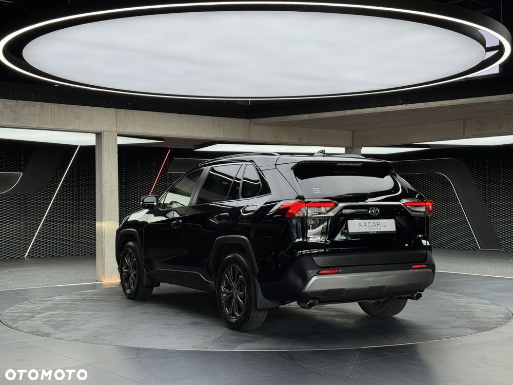 Toyota RAV4 - 4