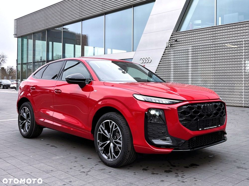 Audi Q3 Sportback - 3