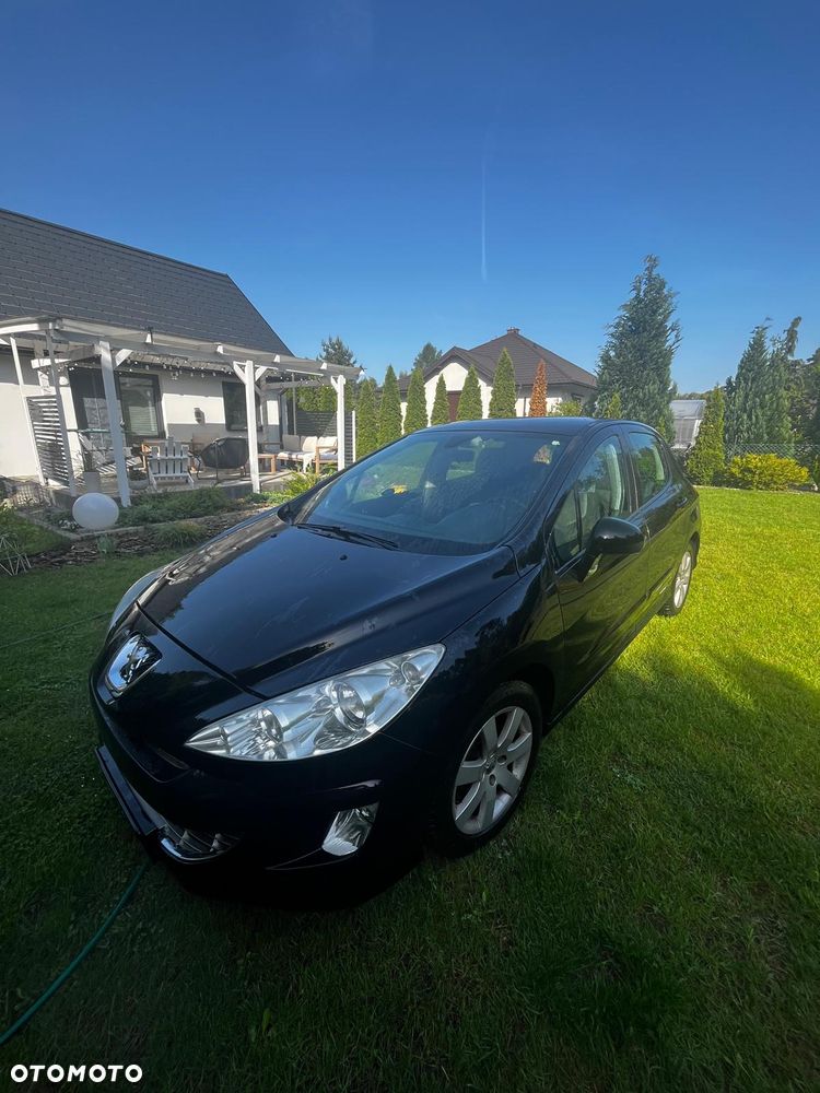 Peugeot 308 - 1