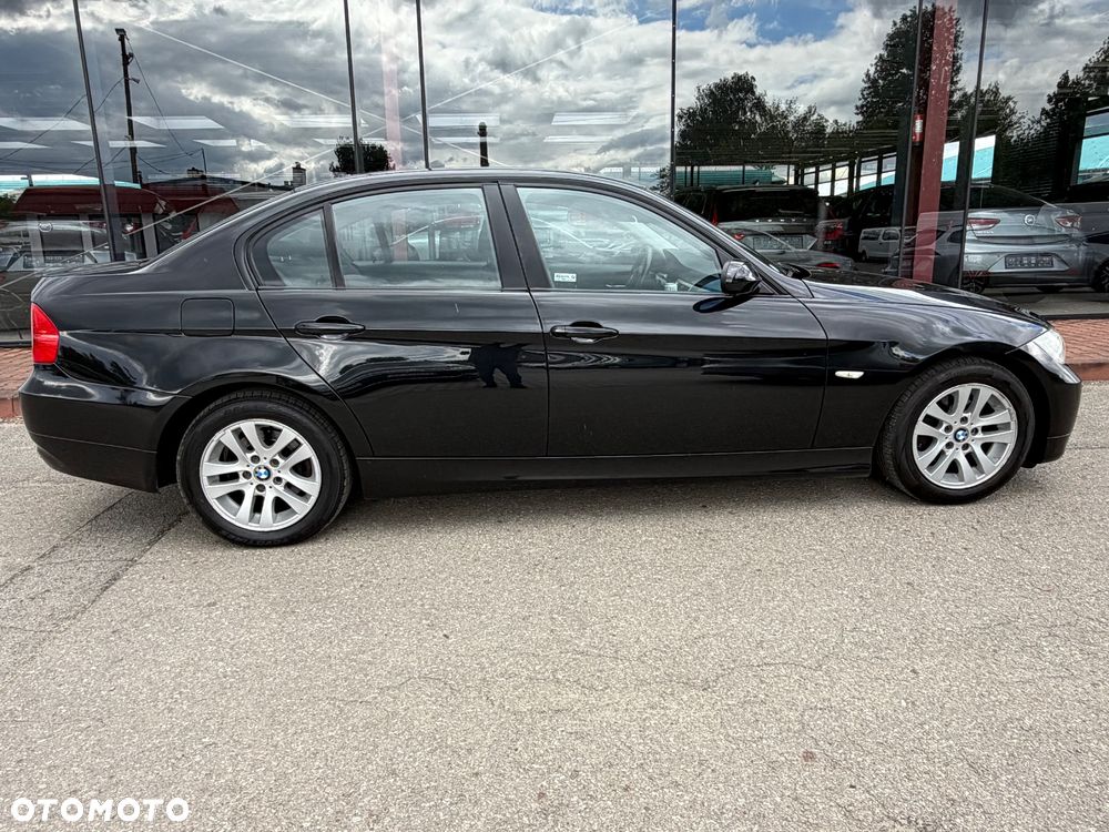 BMW Seria 3 320i Edition Lifestyle - 8