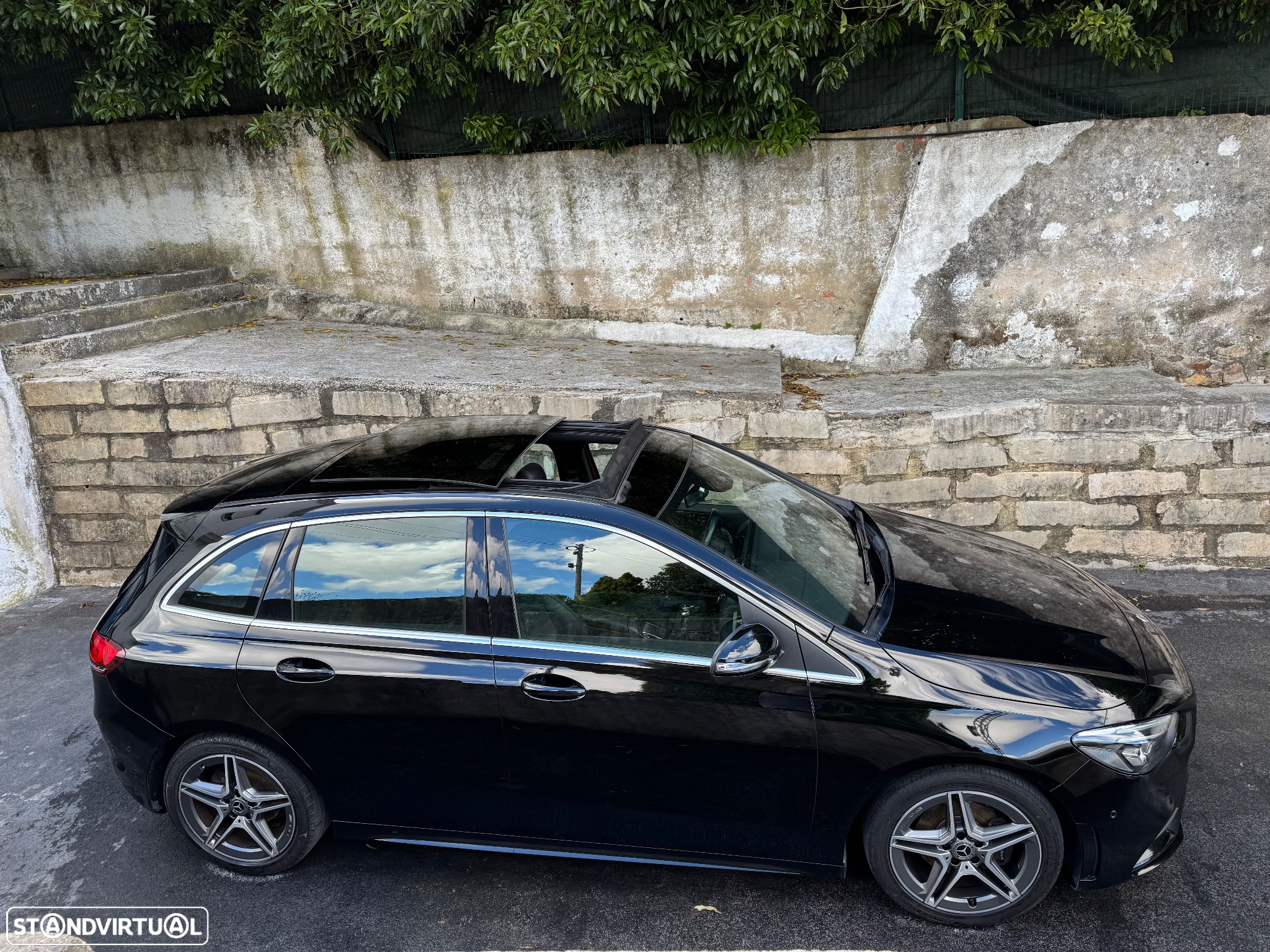 Mercedes-Benz B 180 d AMG Line - 12
