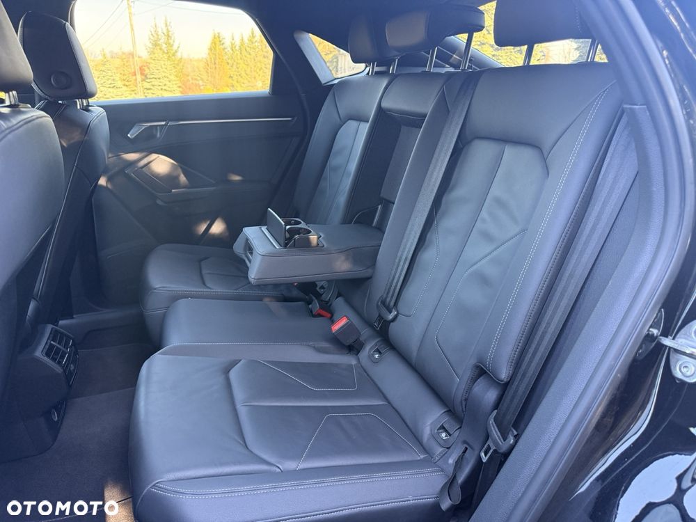 Audi Q3 35 TFSI S tronic S line - 23