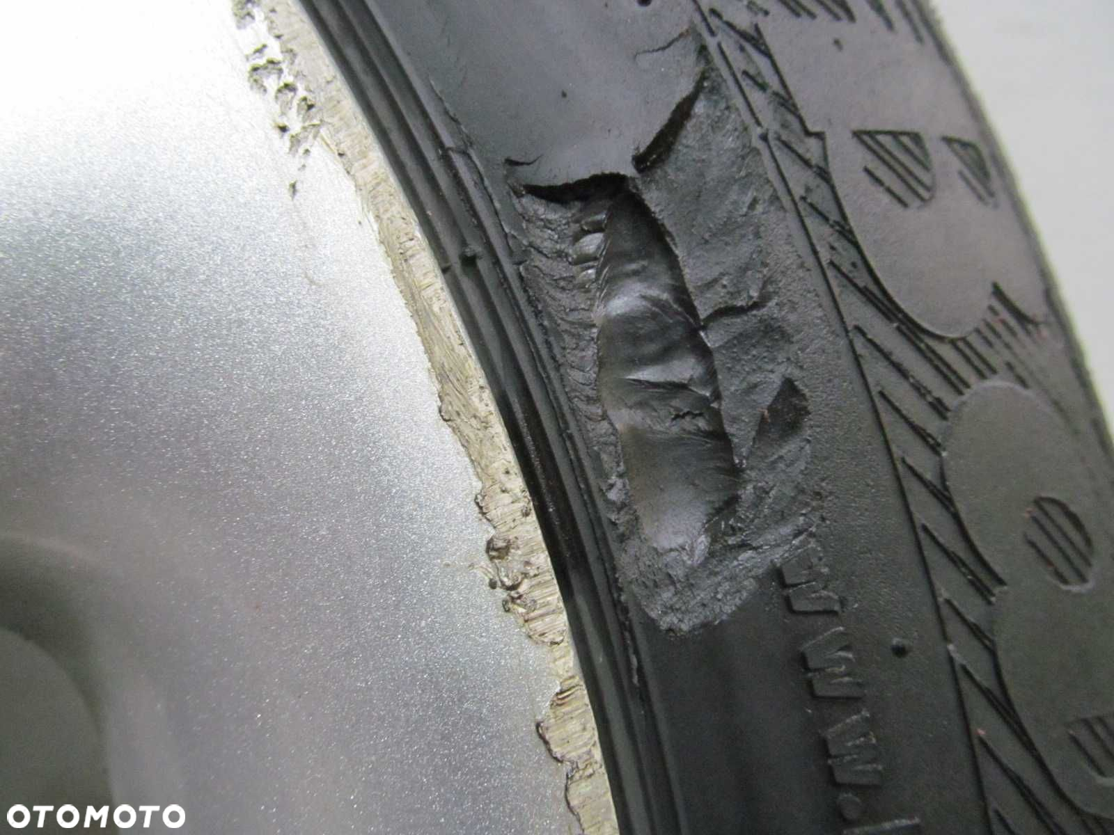TOYOTA LEXUS 5X114.3 ET35 KOLA FELGI ALUMINIOWE 7JX15 - 9