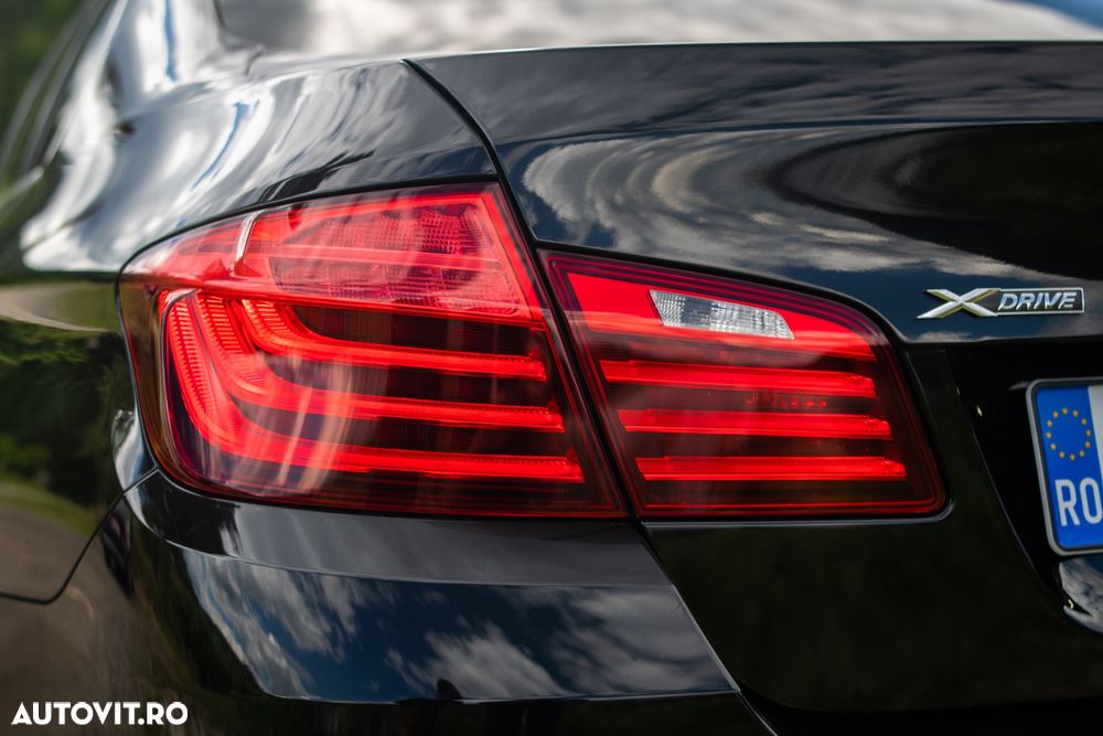BMW Seria 5 525d xDrive AT - 23