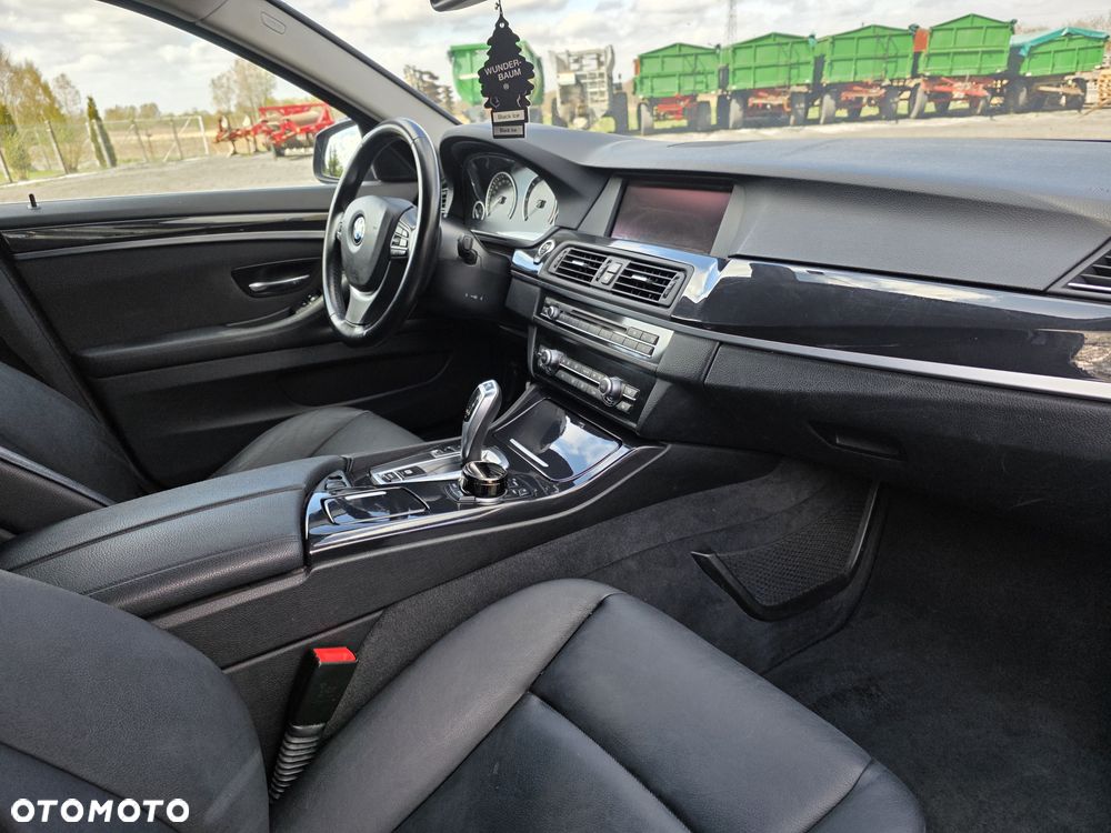 BMW Seria 5 520d BluePerformance - 19