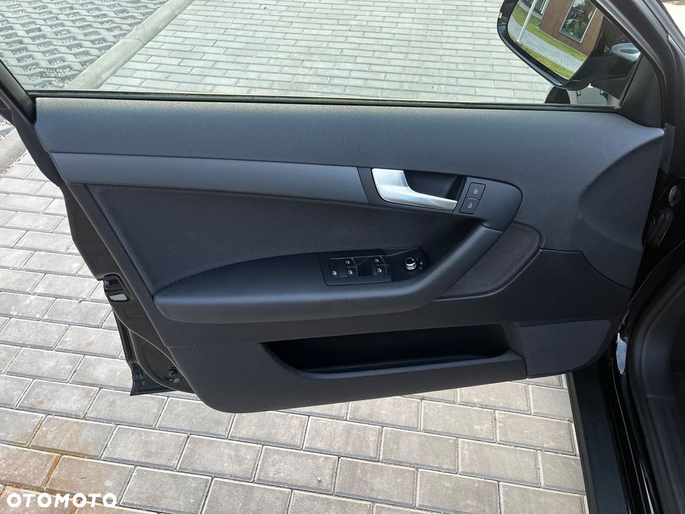 Audi A3 Sportback 1.2 TFSI Ambiente - 23