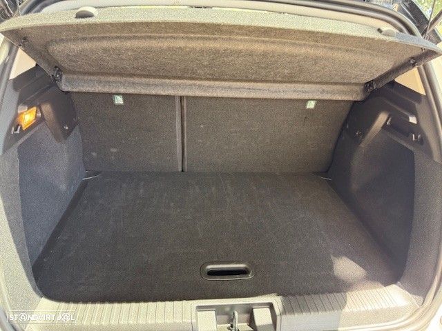 Renault Captur 1.0 TCe Exclusive - 15