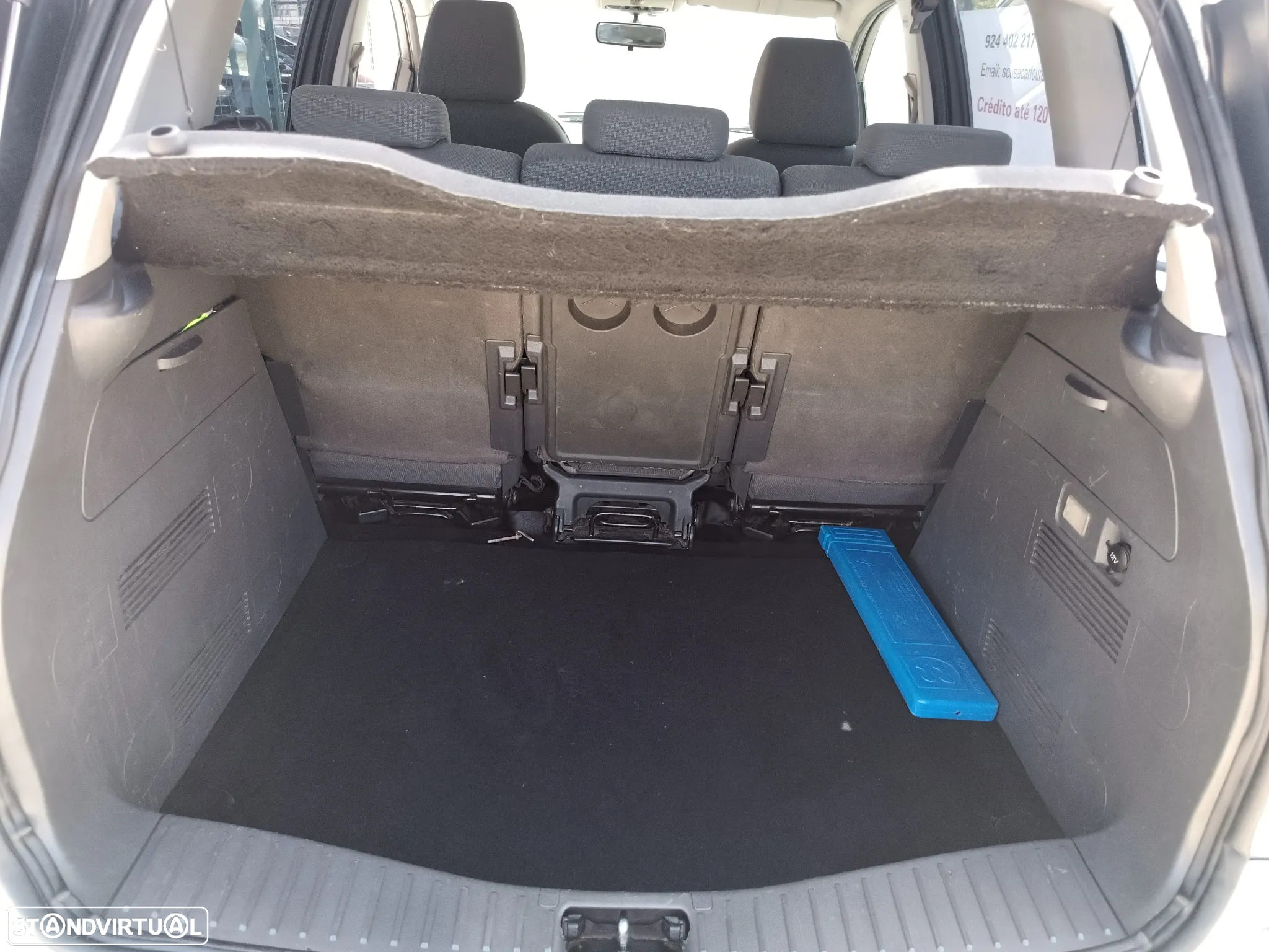 Ford Focus C-Max 1.6 TDCi Trend - 24