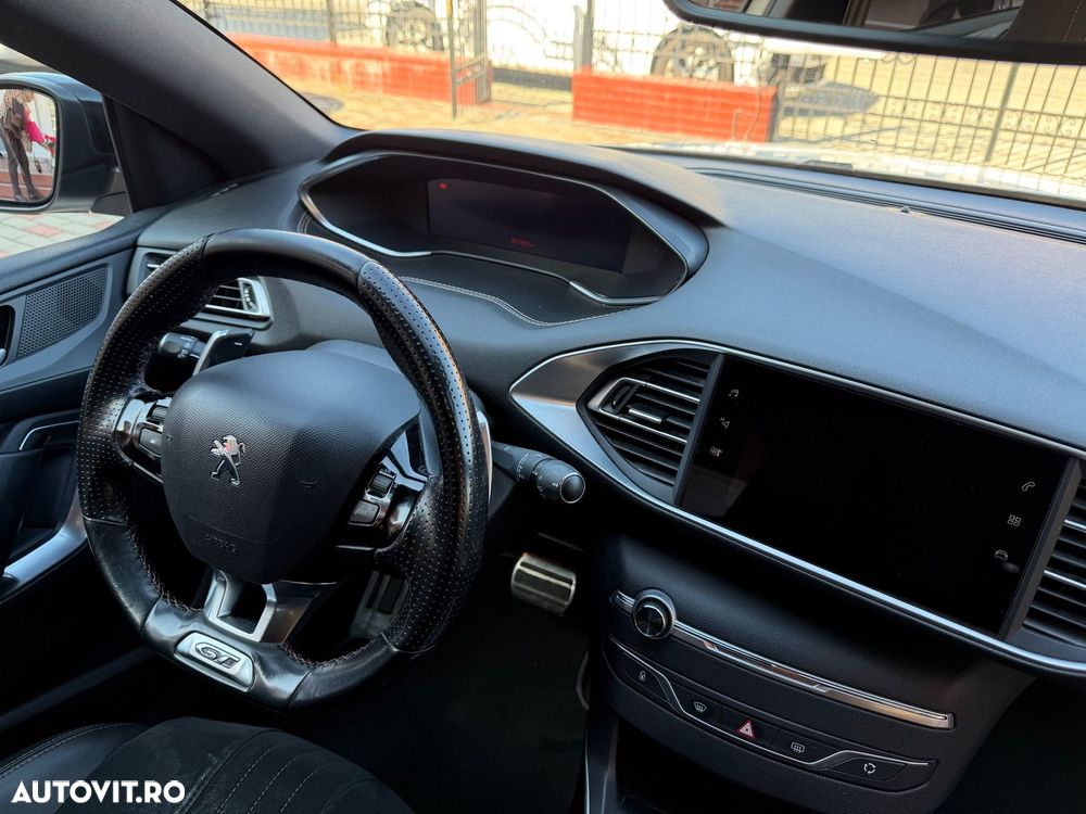 Peugeot 308 1.5L BlueHDI EAT8 GT - 35