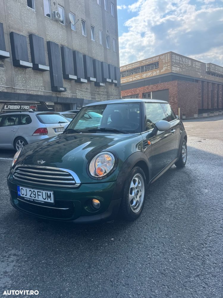 Mini Cooper D AT - 1
