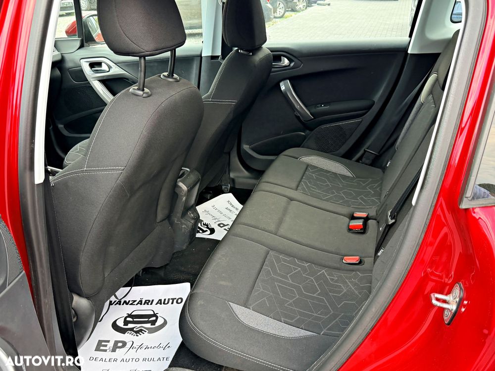 Peugeot 2008 PureTech 110 Style - 15