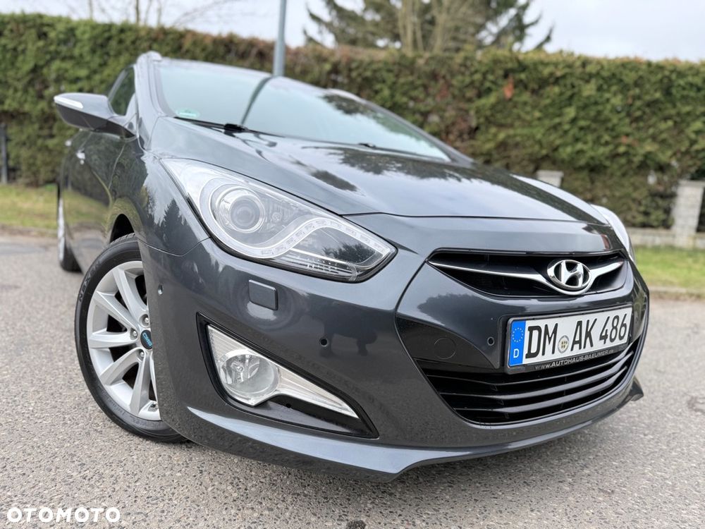 Hyundai i40 Kombi 1.7 CRDi DCT Premium - 2