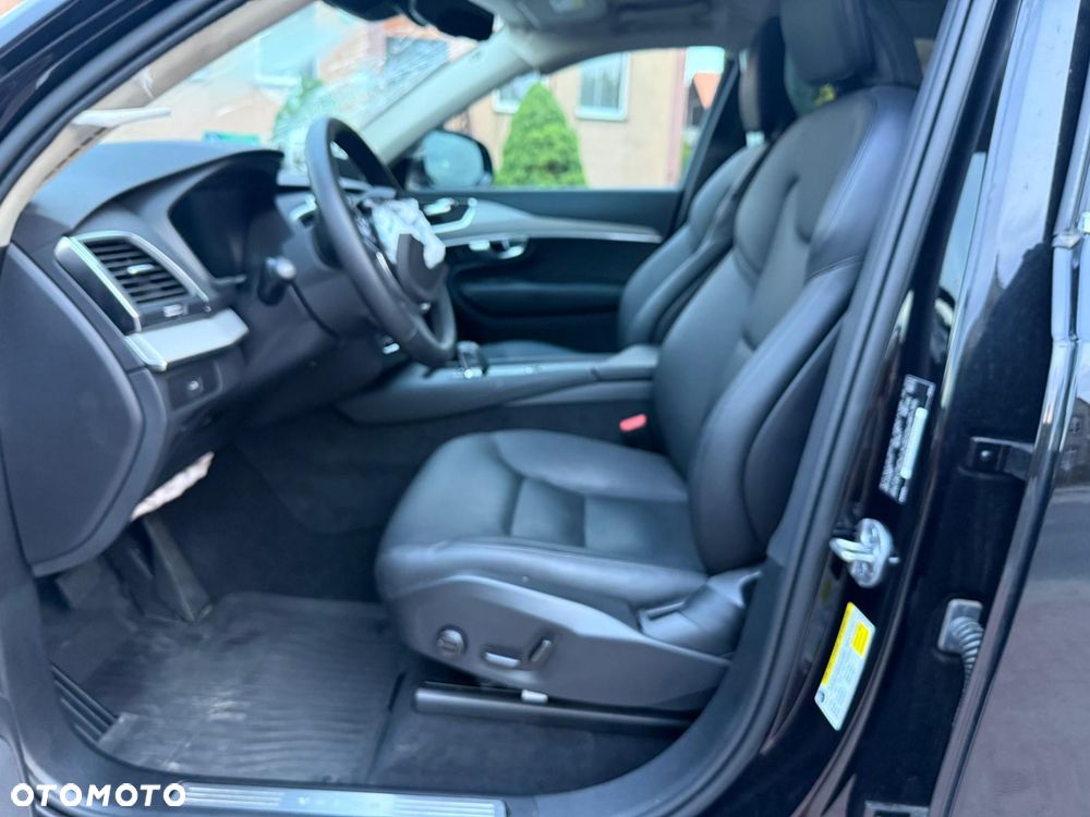 Volvo XC 90 - 11