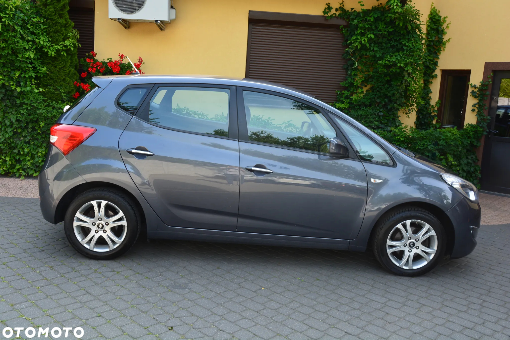 Hyundai ix20 1.4 blue Style - 13