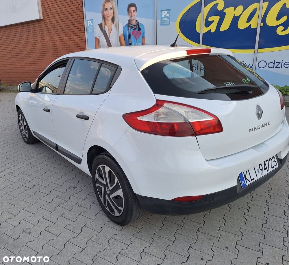 Renault Megane dCi 90 FAP Paris - 2