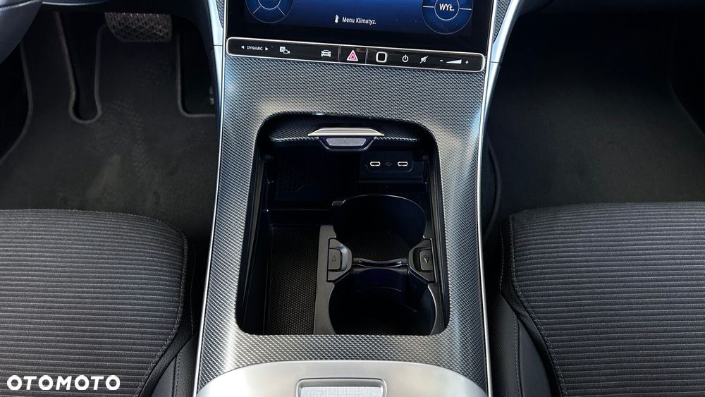 Mercedes-Benz Klasa C - 21