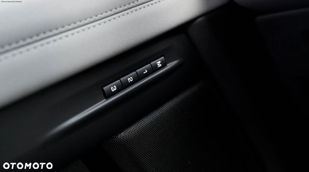 Land Rover Range Rover Evoque 1.5 P300e PHEV Dynamic SE - 24