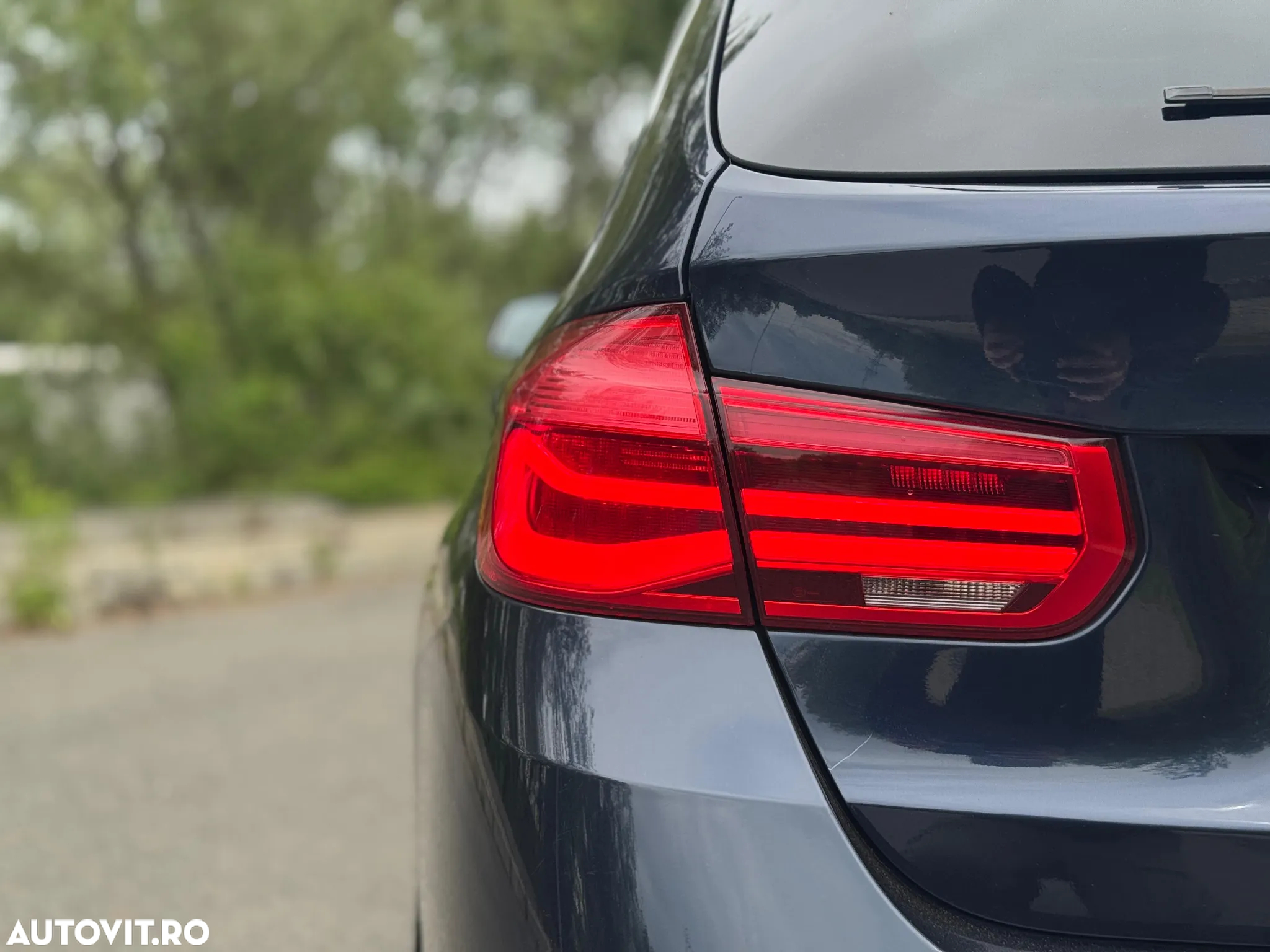 BMW Seria 3 320d Touring Aut. Efficient Dynamics Edition - 13