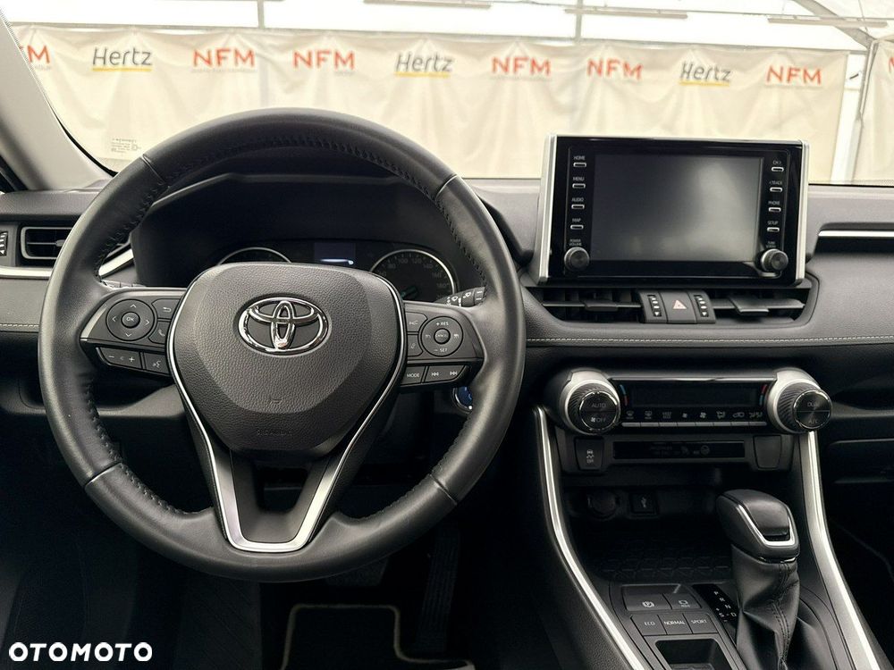 Toyota RAV4 - 15
