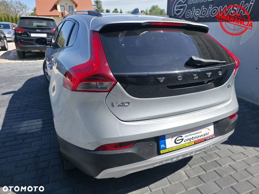 Volvo V40 - 8