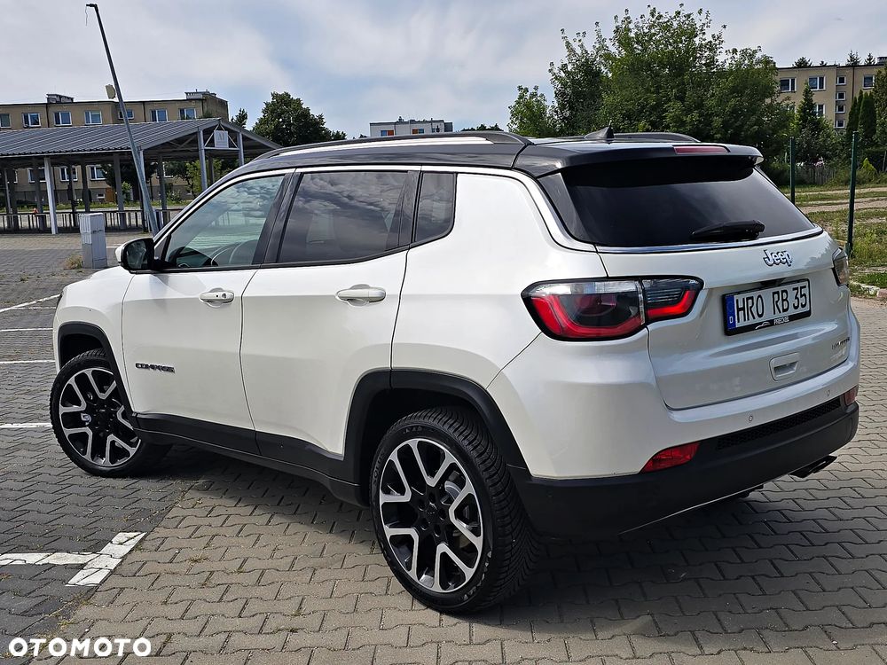 Jeep Compass - 4