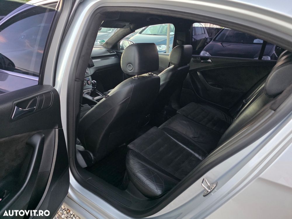 Volkswagen Passat - 10