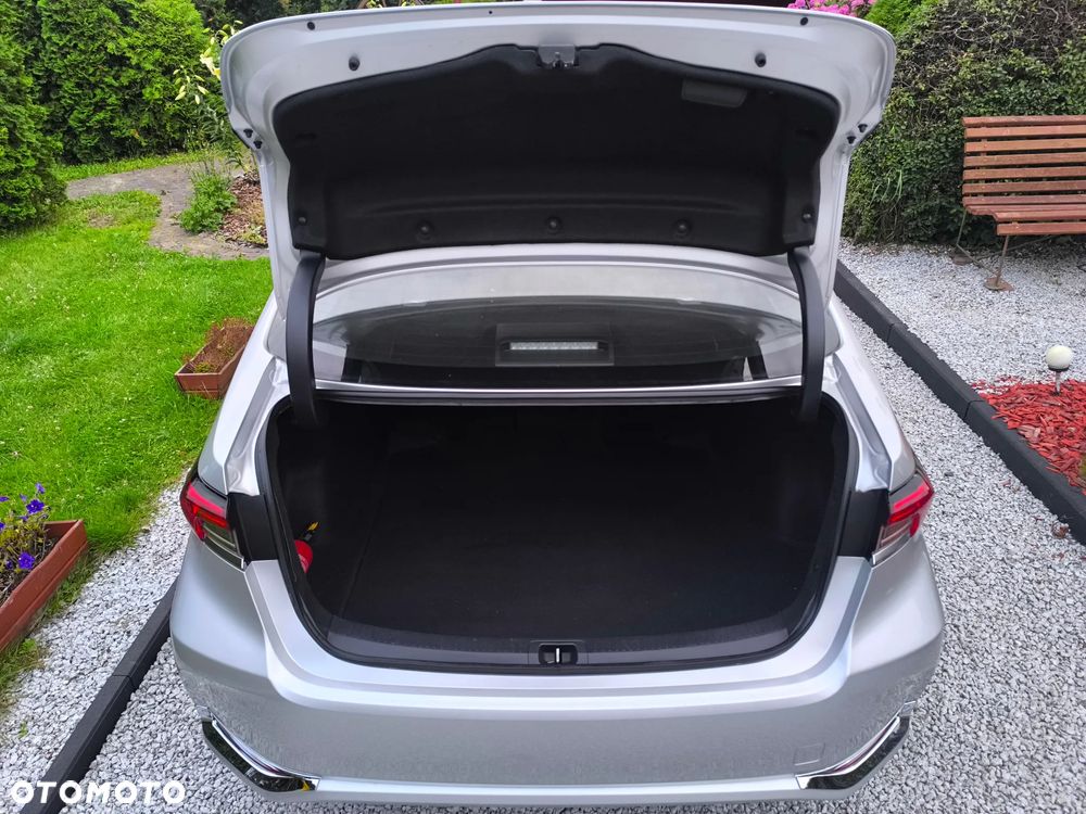 Toyota Corolla 1.6 Comfort - 13