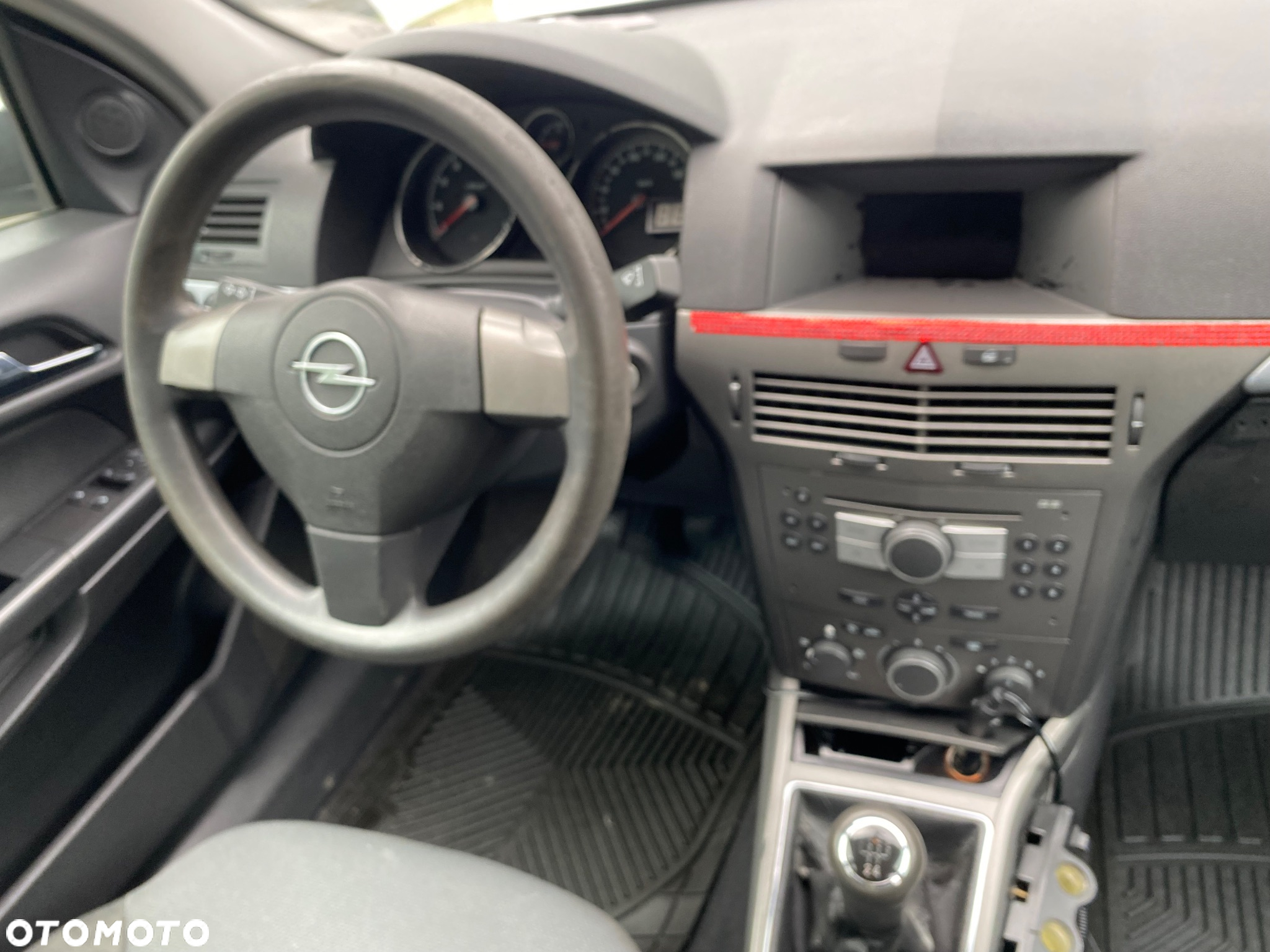 Opel Astra III 1.6 Enjoy - 29