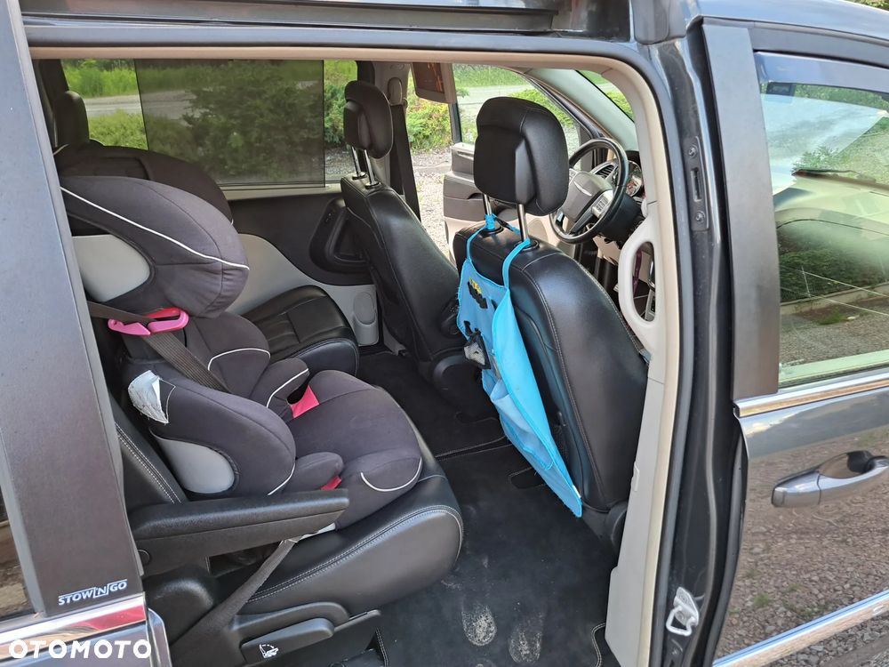 Chrysler Town & Country 3.6 Touring - 11