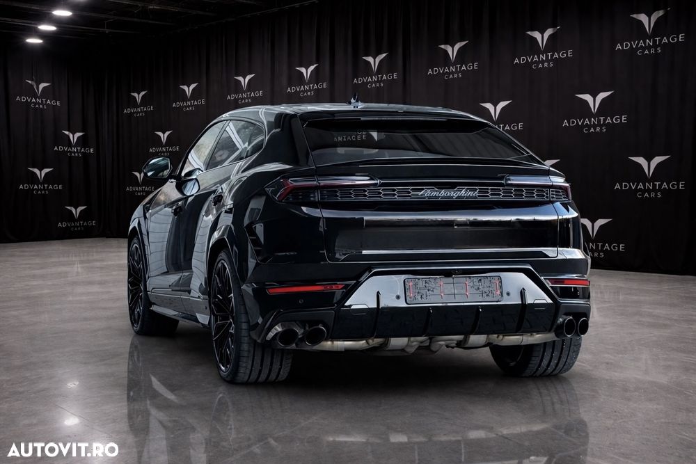 Lamborghini URUS - 3