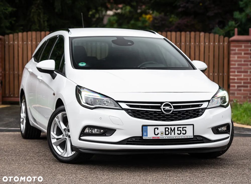 Opel Astra 1.4 Turbo Start/Stop Business - 1