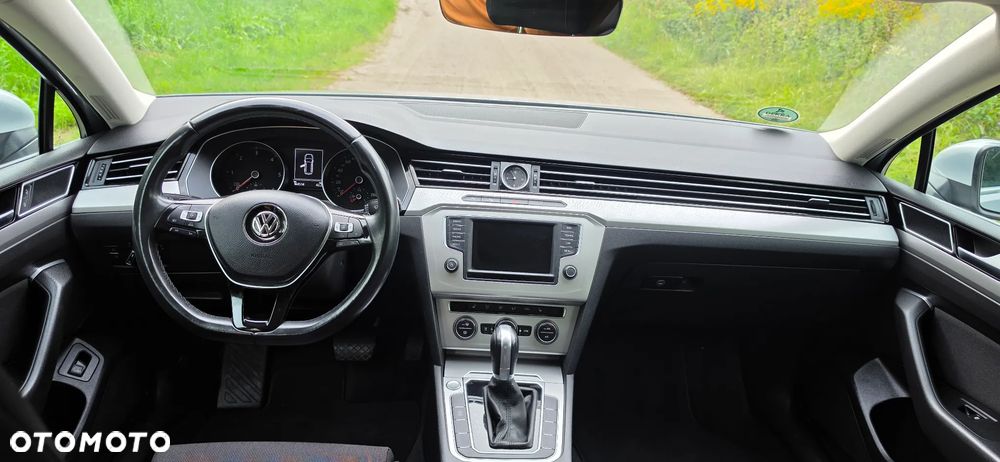 Volkswagen Passat 2.0 TDI BMT Comfortline DSG7 - 11