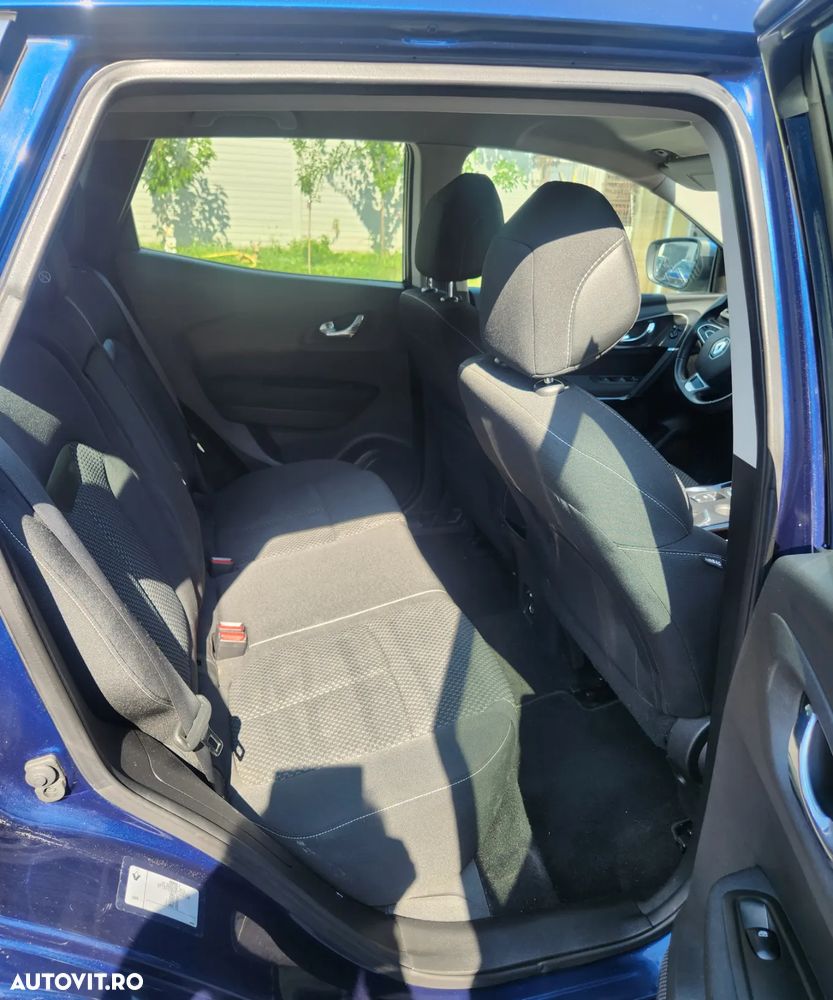 Peugeot 3008 1.2 PureTech 130 EAT8 Active Pack - 39