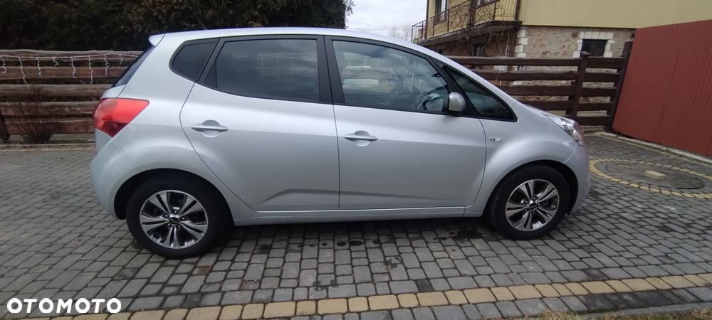 Kia Venga 1.6 CVVT Dream Team Edition - 7