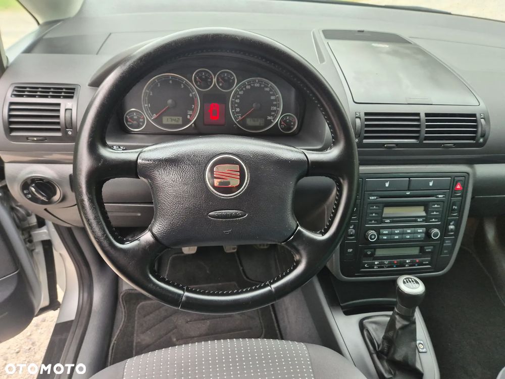 Seat Alhambra 1.8T Sport - 15