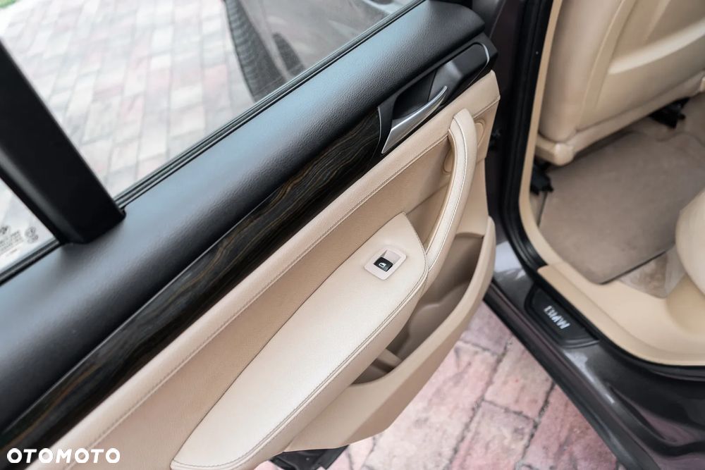 BMW X3 xDrive20d - 24