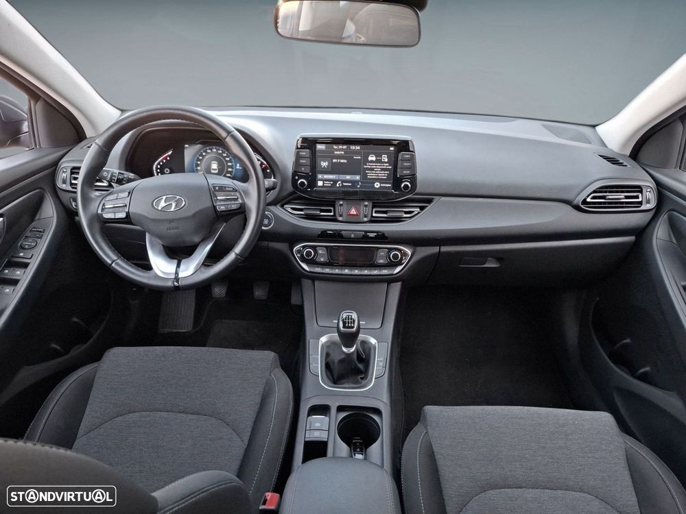 Hyundai i30 1.0 T-GDi Style Plus — fotografia 13