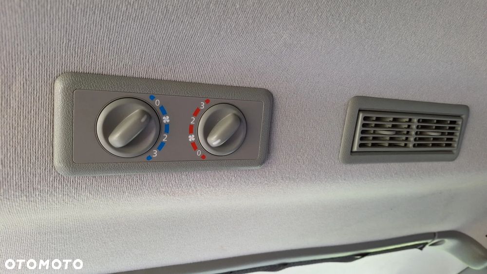 Renault Trafic Passenger Pack Clim - 35