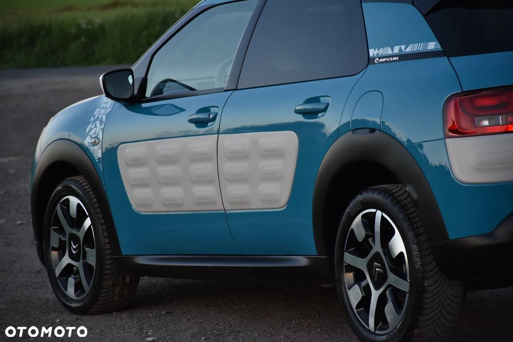 Citroën C4 Cactus BlueHDi 100 Stop&Start Rip Curl - 11