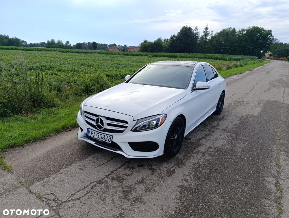 Mercedes-Benz Klasa C 300 7G-TRONIC AMG Line - 1