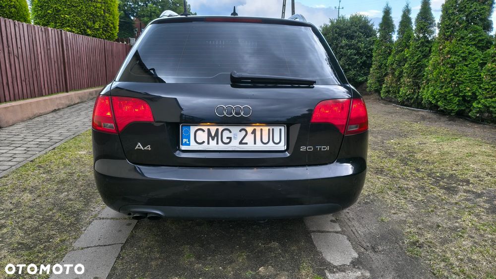 Audi A4 Avant 2.0 TDI - 4