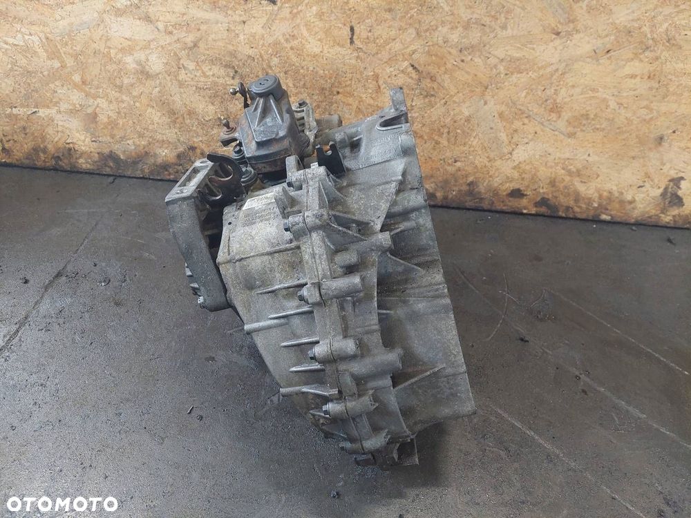 SKRZYNIA BIEGÓW VOLVO S60 II 2.0 D3 MANUAL 6 BIEGÓW BG9R7002KA - 5