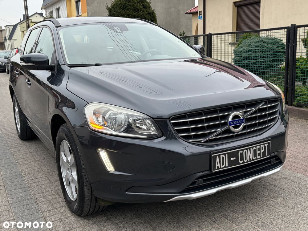Volvo XC 60 D3 Momentum - 9
