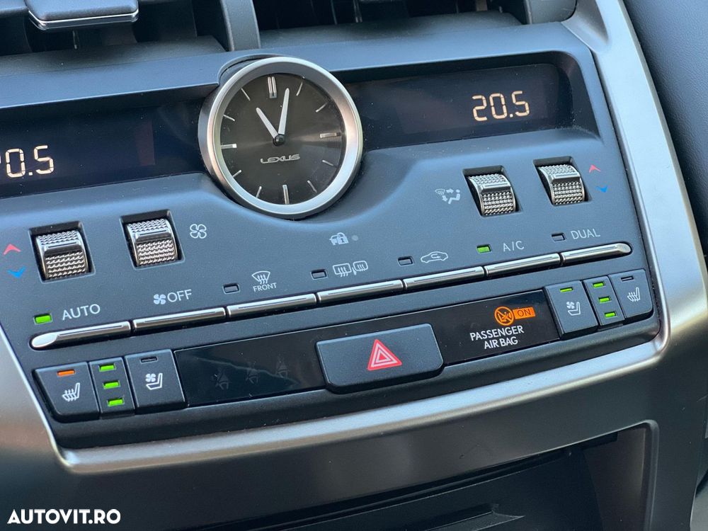 Lexus Seria NX - 27
