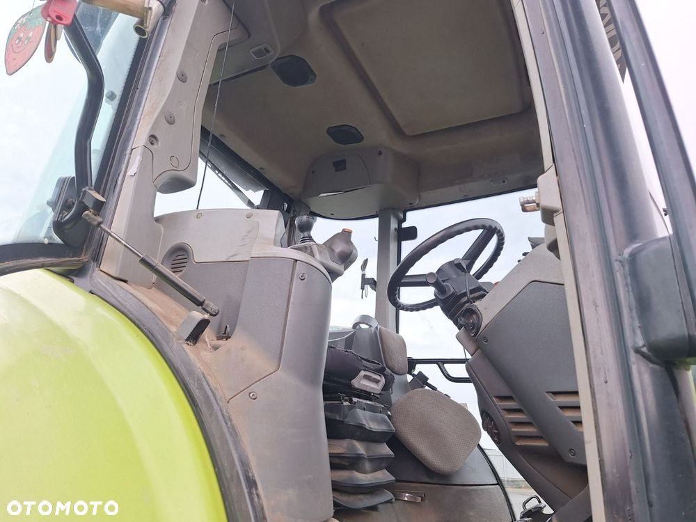 Claas Axion 850 4X4 - 26
