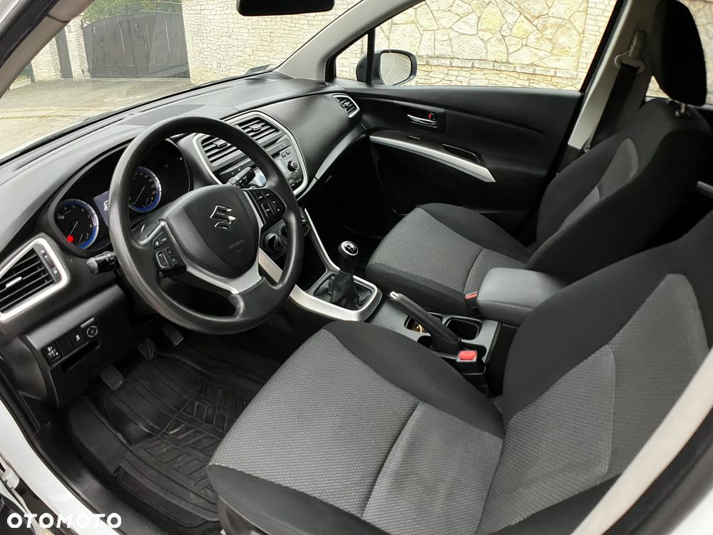 Suzuki SX4 S-Cross 1.6 Comfort - 7