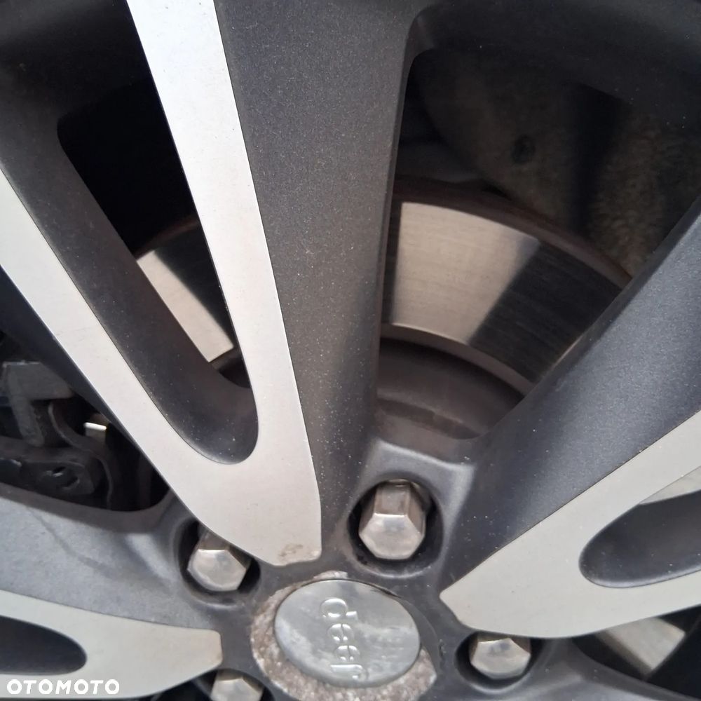 Jeep Grand Cherokee 3.0 CRD Overland Summit Platinum - 32