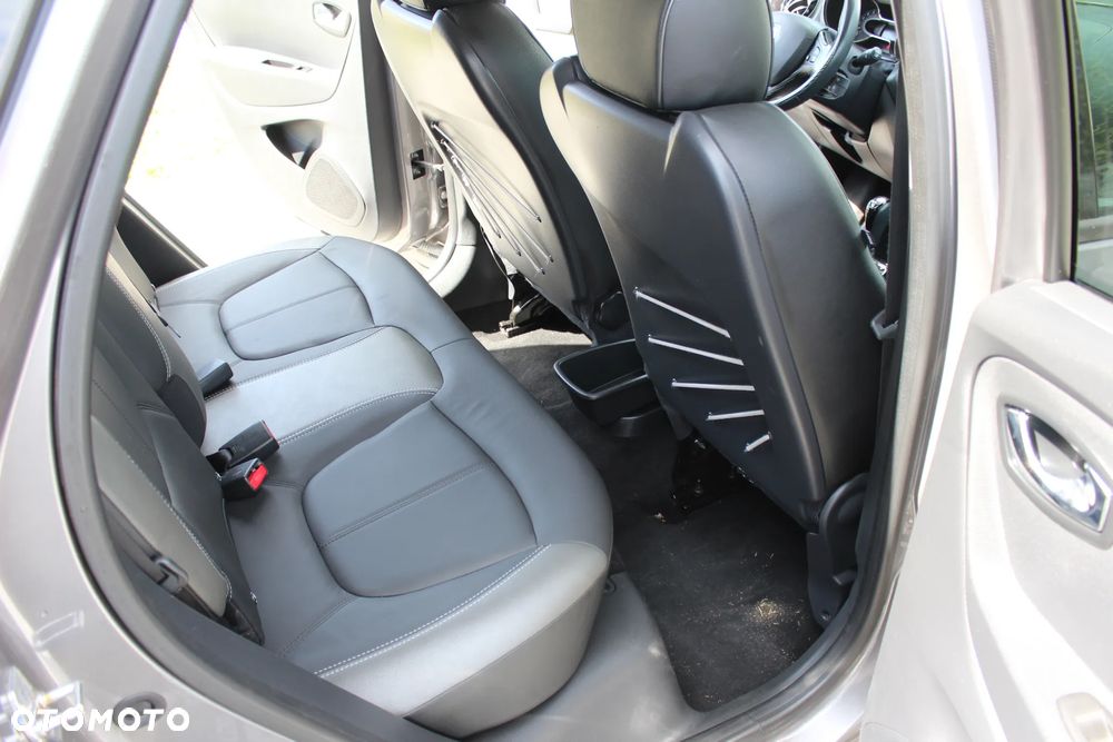 Renault Captur TCe 120 EDC Helly Hansen - 21