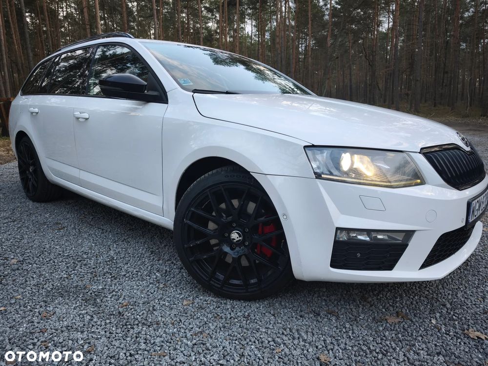 Skoda Octavia 2.0 TDI RS DSG - 1