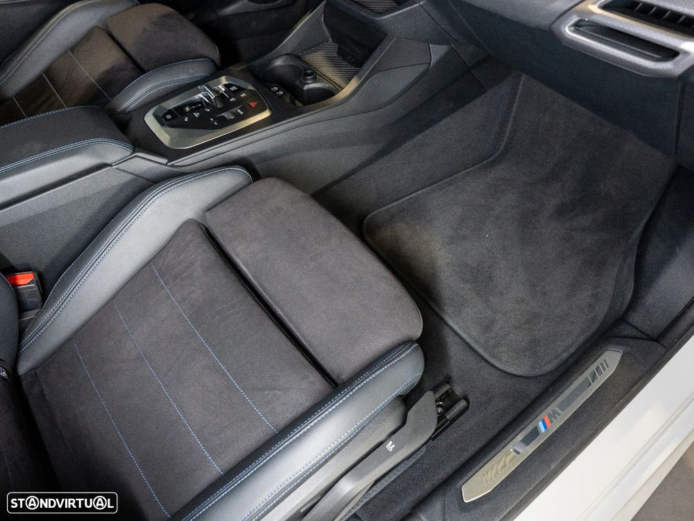 BMW 116 Pack Desportivo M - 21
